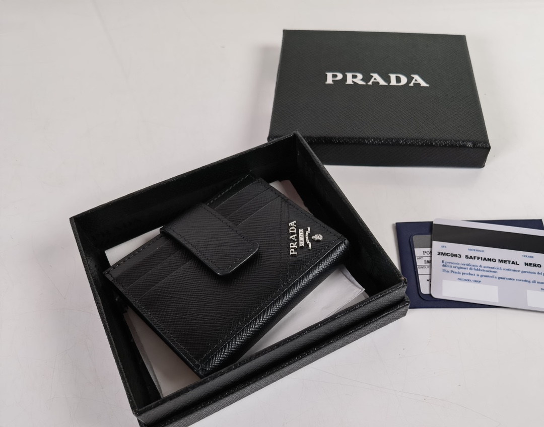 Prada Wallets Purse